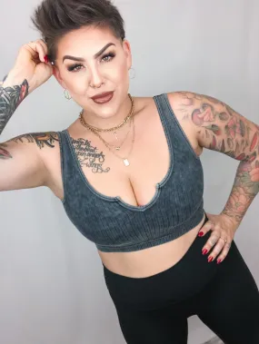Ribbed Keyhole Brami